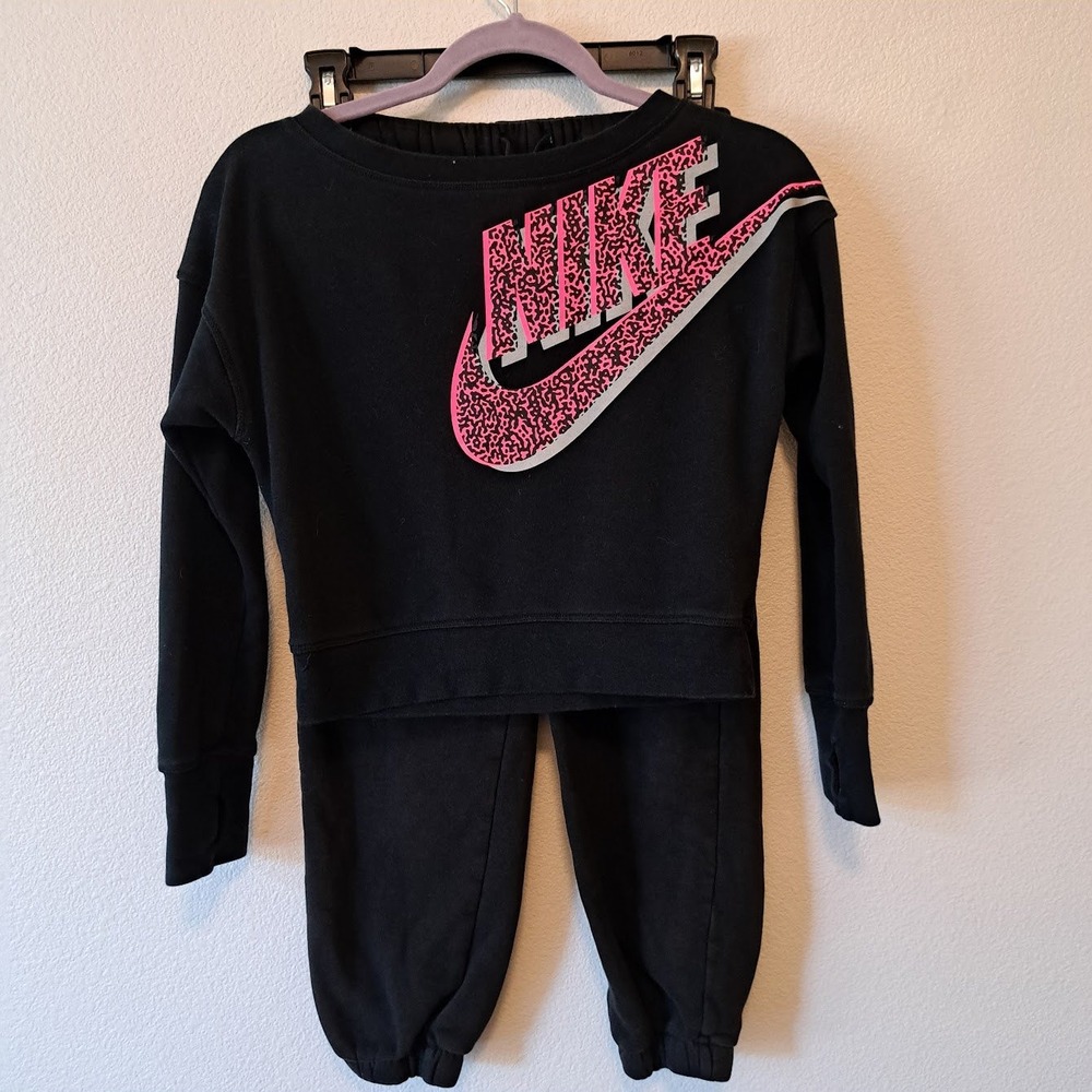 Nike Girls Sweatshirt and Gap Joggers‎ Set Black Pink Leopard Logo Kids Medium